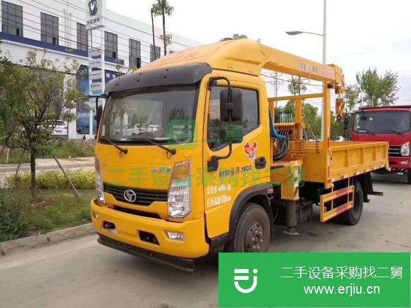 貴州出售二手藍牌重汽豪曼5噸4節臂隨車吊