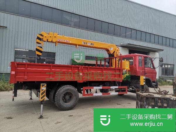 河北出售二手東風國三底盤隨車吊