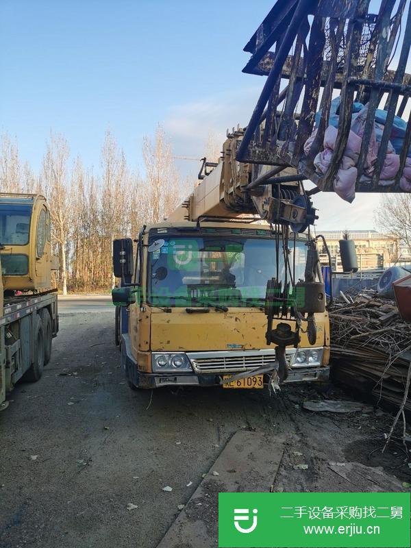 內蒙古出售二手柳工12噸吊車手續齊全