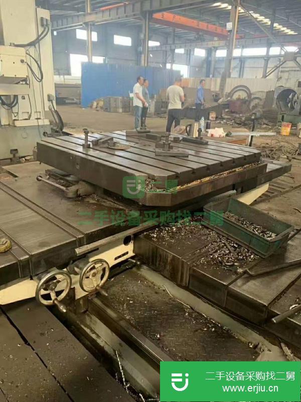 江蘇出售二手交大昆機(jī)TX6111C-2數(shù)顯臥式鏜床