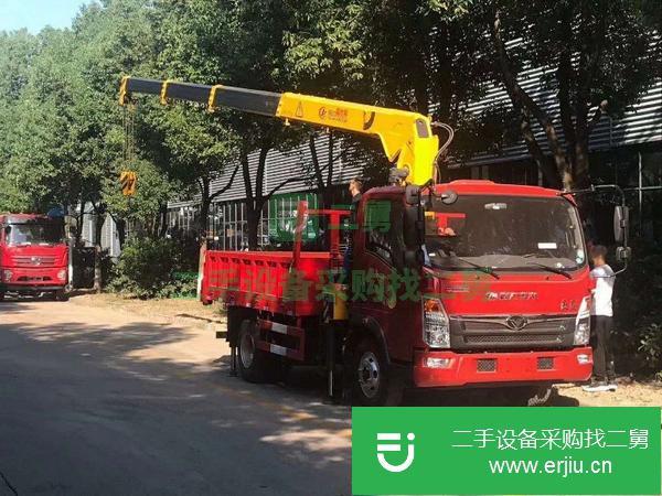 安徽出售二手藍(lán)牌隨車吊5噸