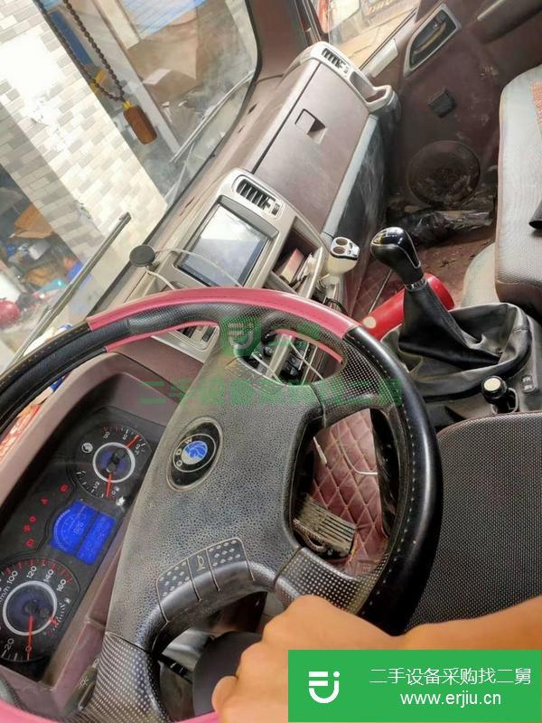 浙江出售二手隨車吊錫柴130馬力貨箱3.45米