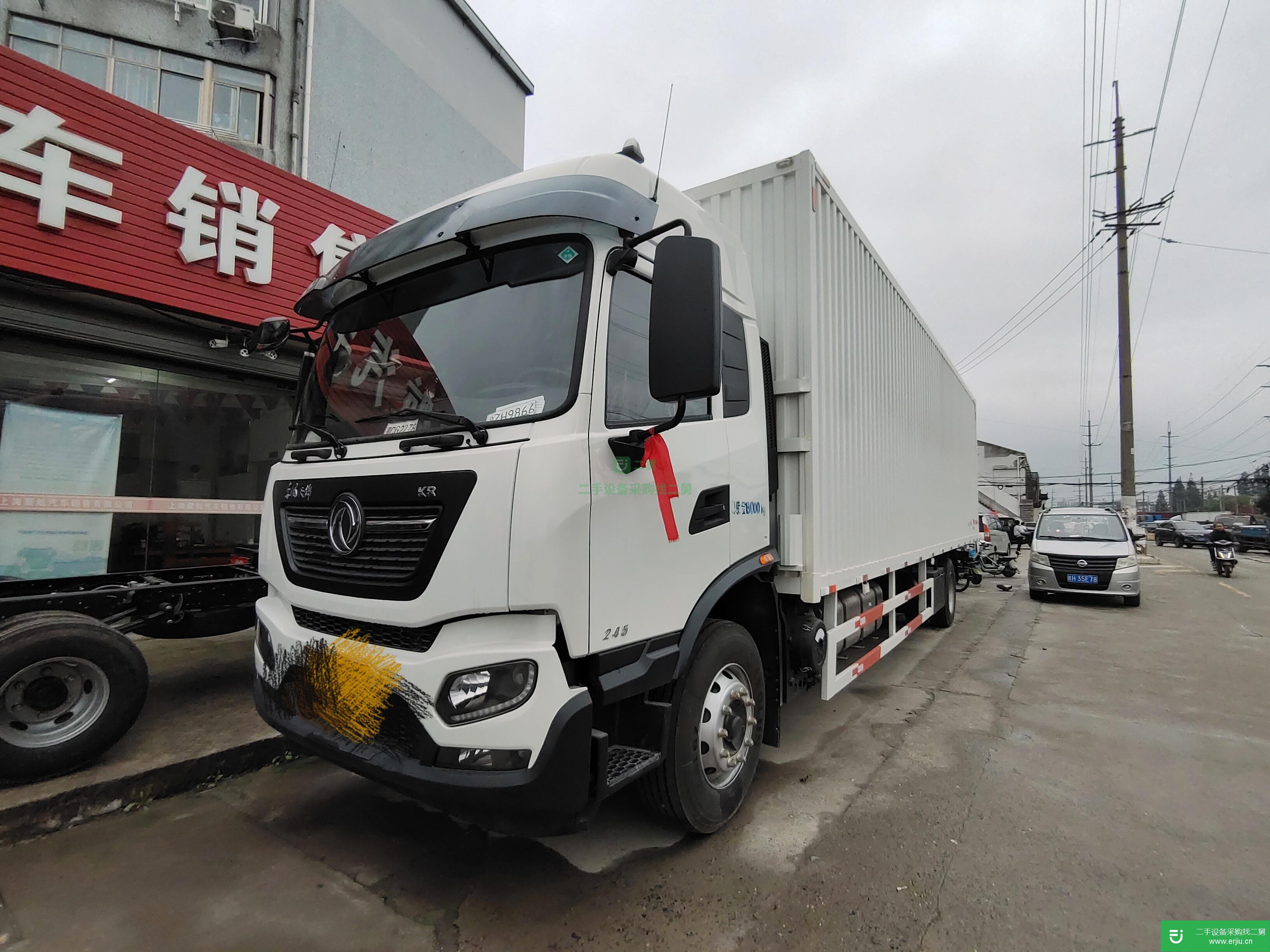 上海出售二手東風天錦箱式貨車