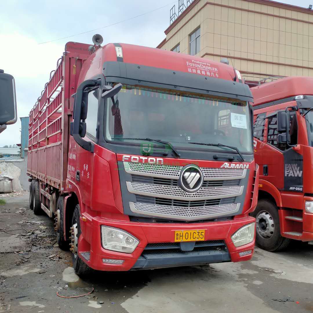出售17年12月9.6米天龍 340前四后八花欄牽引車 原車原版