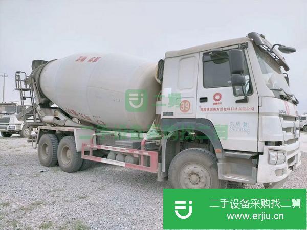西藏出售二手國五攪拌車大16立方