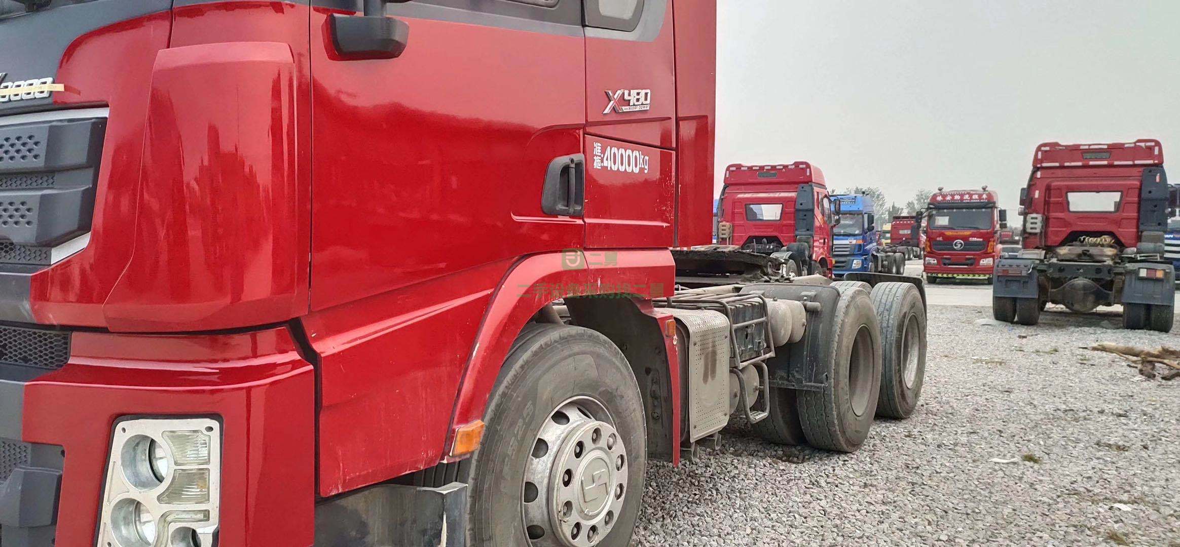 出售一臺16年7月份德龍X3000牽引車，480馬力，國四排放