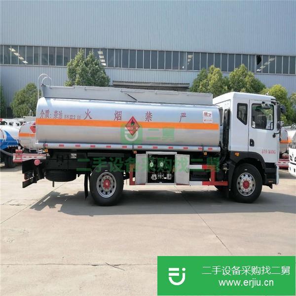 山西出售二手九成新東風牌D9加油車