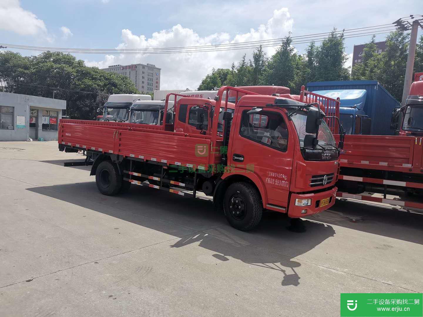 上海出售二手東風(fēng)多利卡130馬力貨車