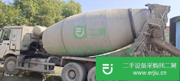 云南出售二手豪沃大12方攪拌車