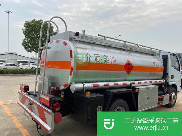 安徽出售二手五噸油罐車玉柴發動機