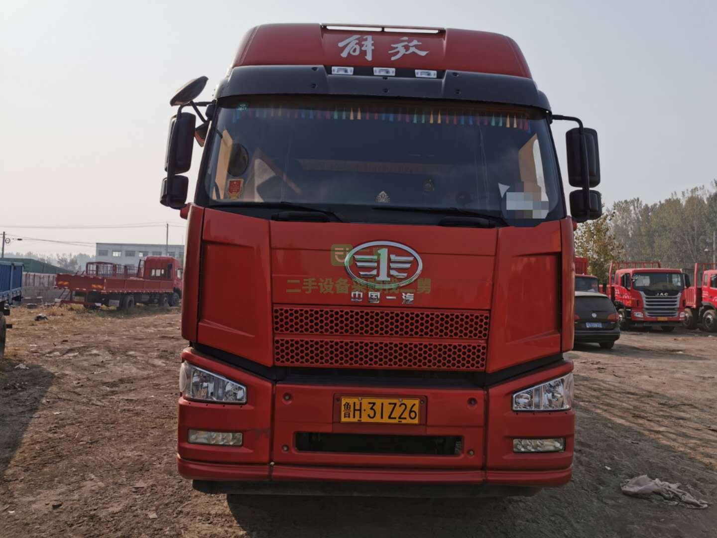 出售18年9月份解放J6P牽引車，350馬力  錫柴發(fā)動(dòng)機(jī)