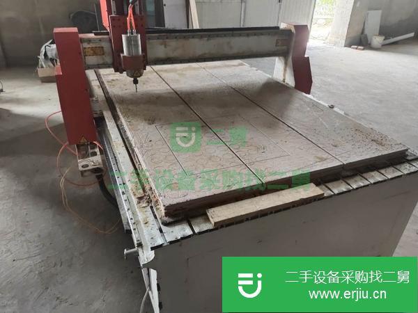 內(nèi)蒙古出售二手單頭雕刻機(jī)