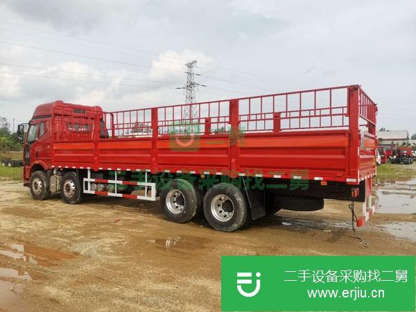 湖北出售二手6米6危險品廂式貨車