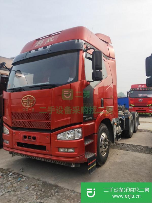 江蘇出售二手17年解放J6牽引車460馬力錫柴發動機