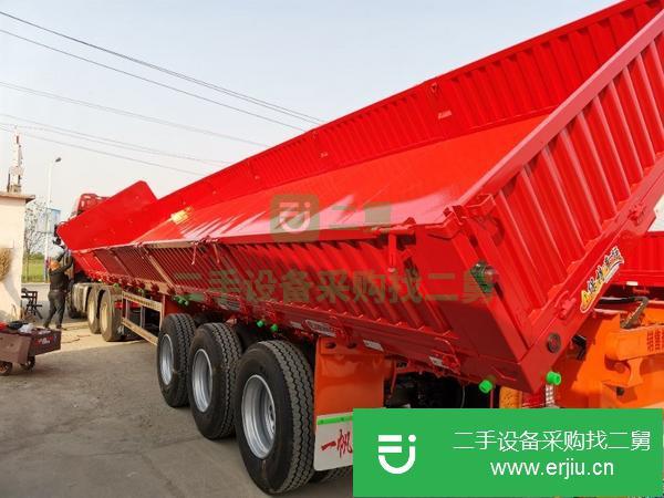 山東出售二手側翻自卸半掛車