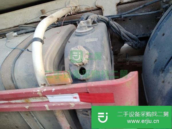 山東出售二手德龍攪拌車前四后八國五大18方375馬力