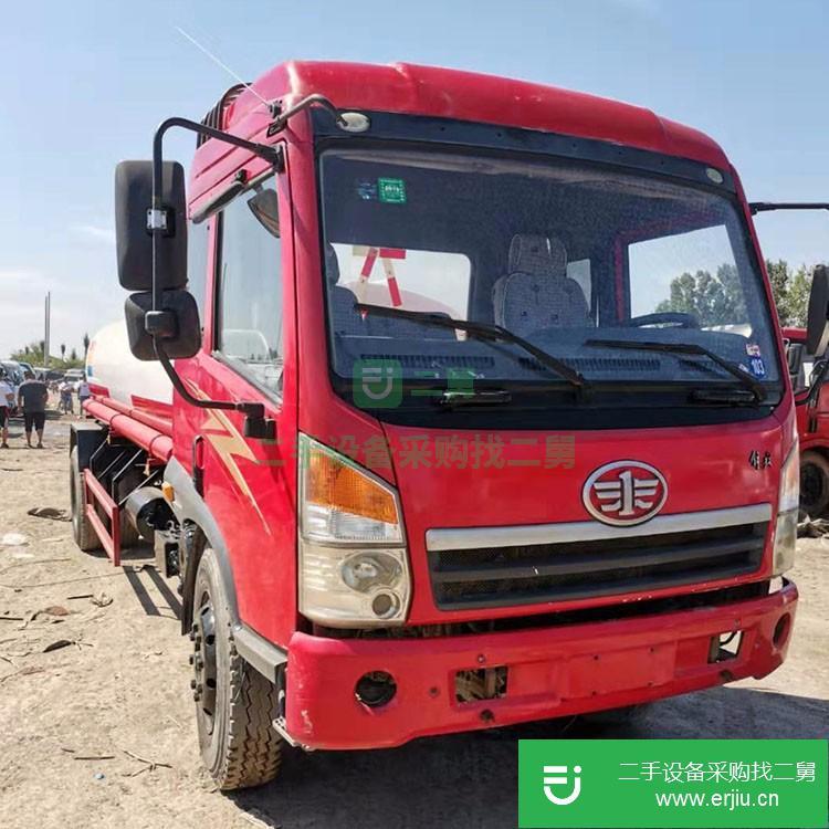 山東出售二手12噸灑水車