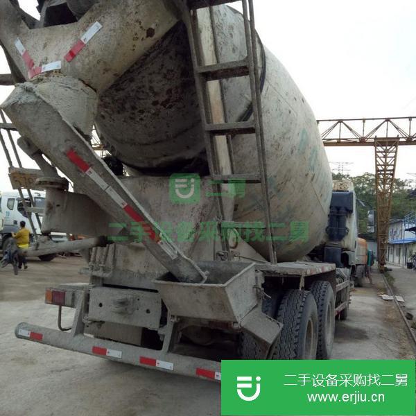 廣西出售二手12方攪拌車有手續(xù),可過戶