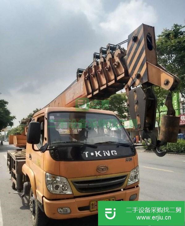 湖北出售二手8噸鑫達牌汽車吊