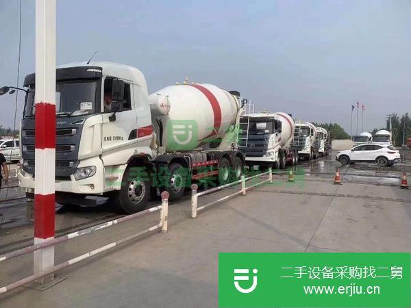 上海出售二手輕量化三一攪拌車