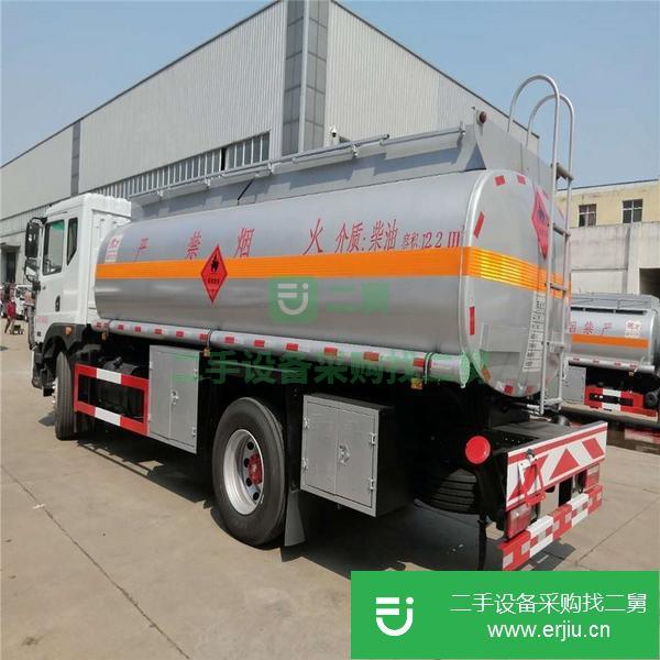 山西出售二手九成新東風牌D9加油車