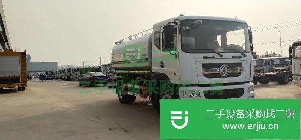 湖北出售二手東風(fēng)多利卡D9/14.5方灑水車
