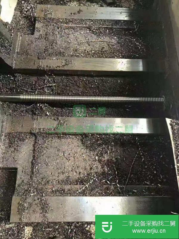 江蘇出售二手立揚(yáng)VMC168數(shù)控銑床
