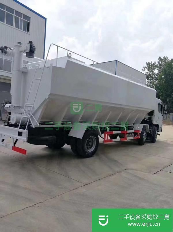 山東出售二手解放散裝飼料運輸車