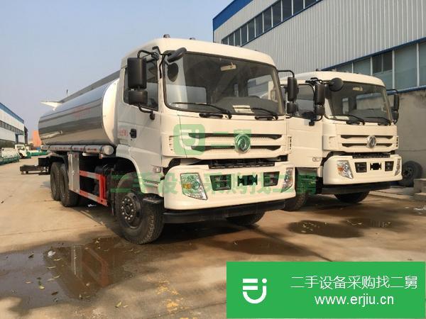 貴州出售二手東風(fēng)后八輪18噸洗井液運輸車