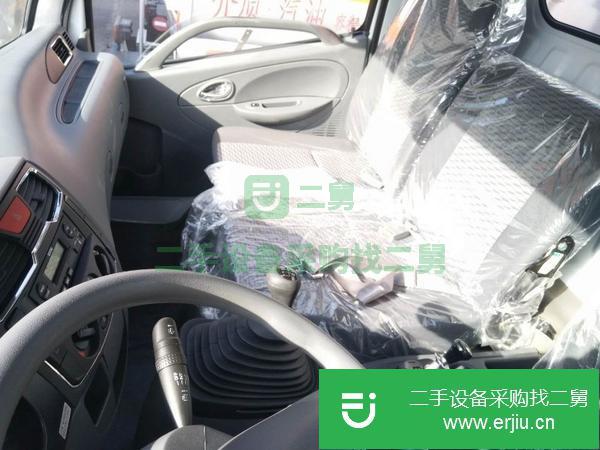 江蘇出售二手8噸油罐車手續齊全