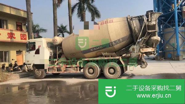 廣東出售二手2015年7月華菱星馬大12方攪拌車