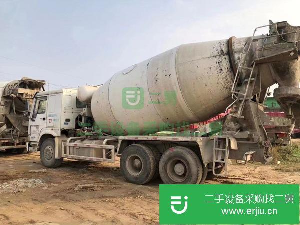 湖南出售二手豪沃大12方攪拌車