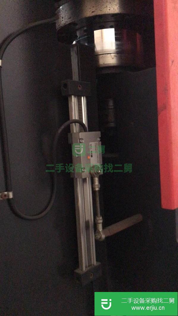 江蘇出售二手金方圓150噸3.1電液數(shù)控折彎機