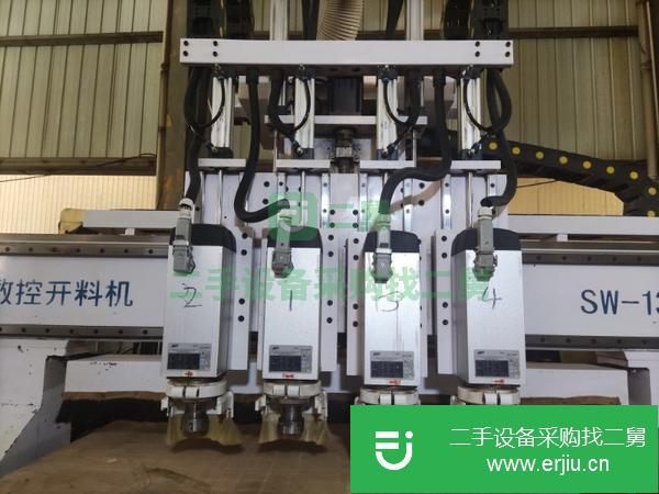 上海出售二手?jǐn)?shù)控雕刻機(jī)
