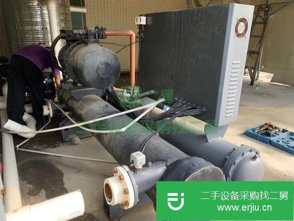 山東出售二手九成新冷水機組