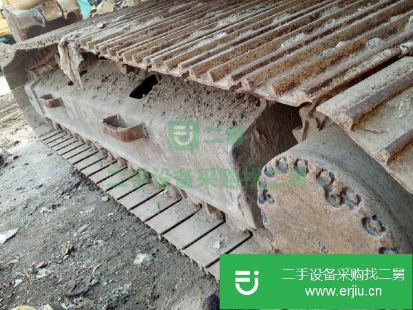青海出售二手小松240-8挖掘機