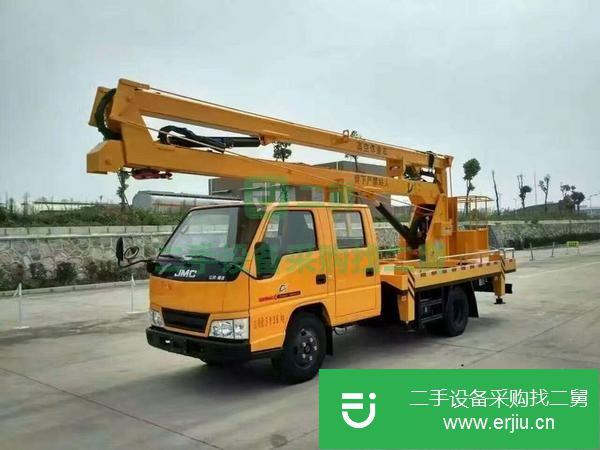 甘肅出售二手藍牌江鈴高空作業(yè)工程車