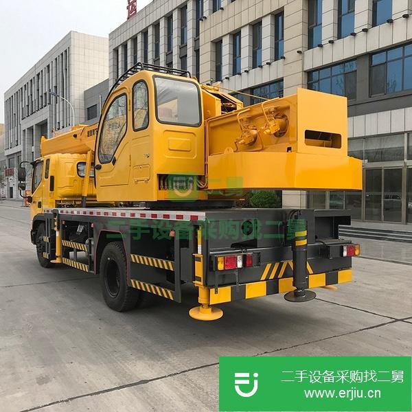 山東出售二手東風(fēng)12噸吊車