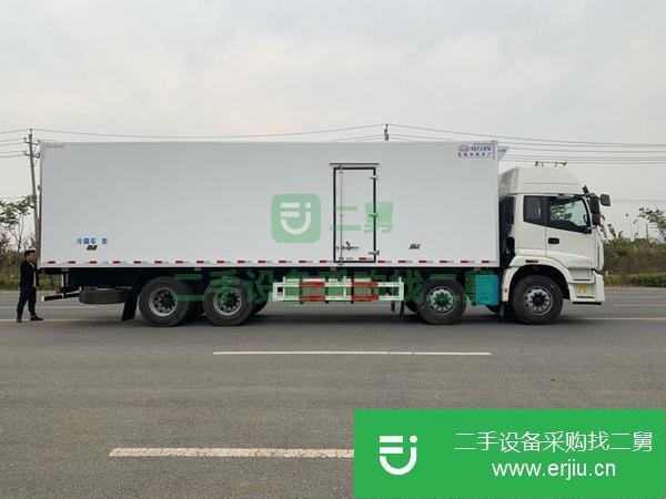 湖北出售二手歐曼400馬力9.6米冷藏車