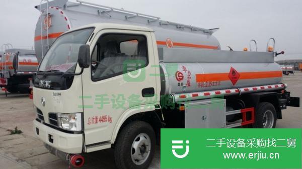 重慶出售二手東風多利卡2噸加油車