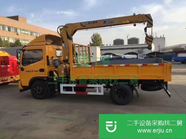 湖南出售二手3.2噸隨車吊5擋變速箱濰柴110馬力