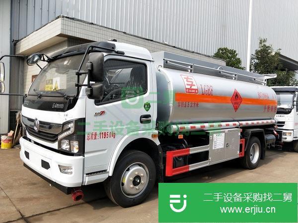 四川出售二手國(guó)六油罐車(chē)8噸