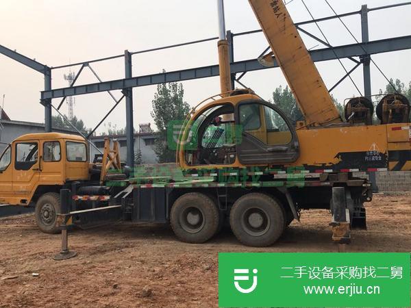 山東出售二手徐工吊車，手續齊全。審車到明年5月