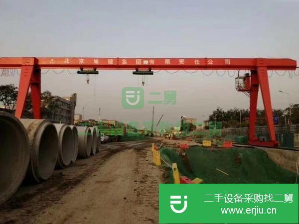 山東出售二手九成新包廂龍門吊