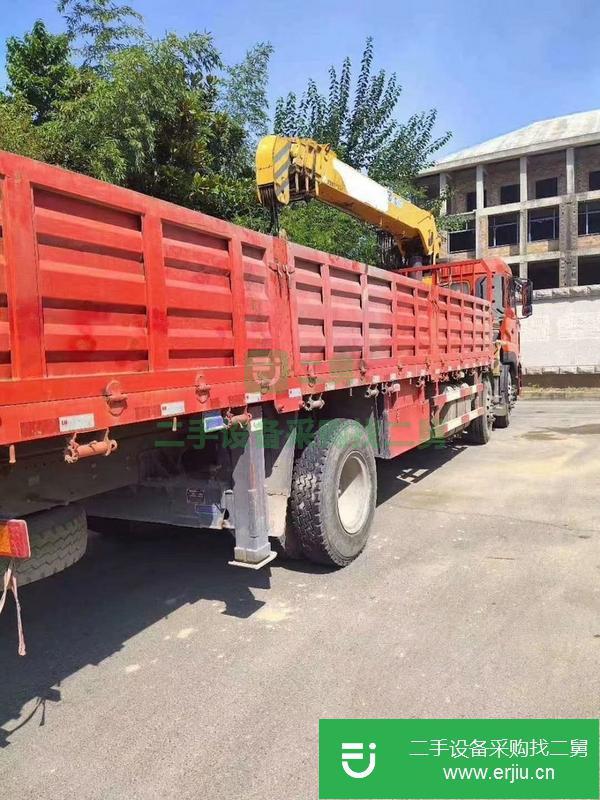 安微出售二手徐工前四后四10噸210馬力隨車吊