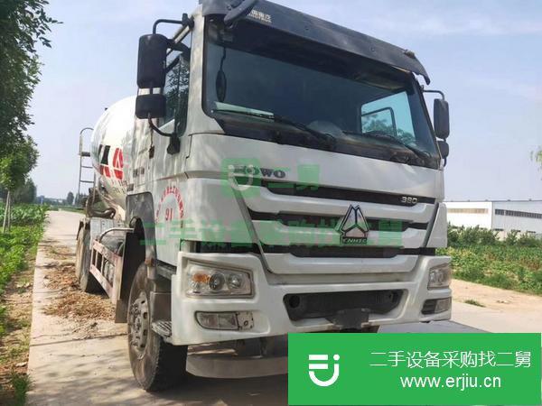甘肅出售二手豪沃底盤亞特上裝大十六方攪拌車