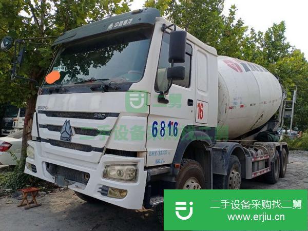 山東出售二手14年豪沃攪拌車前四后八國四大18方380馬力