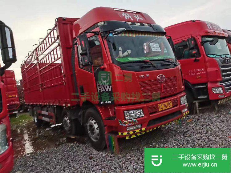 江西出售二手一汽解放240馬力貨車