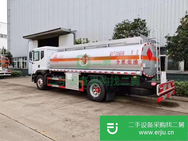 湖北出售二手國五東風(fēng)D9油罐車