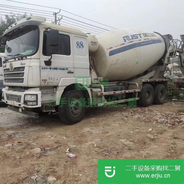 貴州出售二手德龍大十四方混凝土攪拌車，國五排放